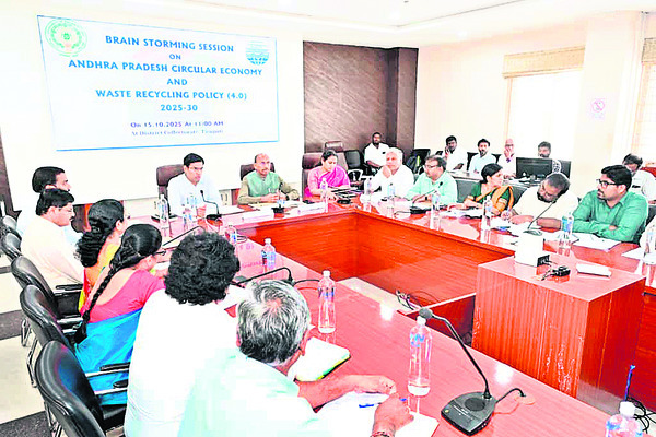 పేటశ్రీకి సాహితీ పురస్కారం 2