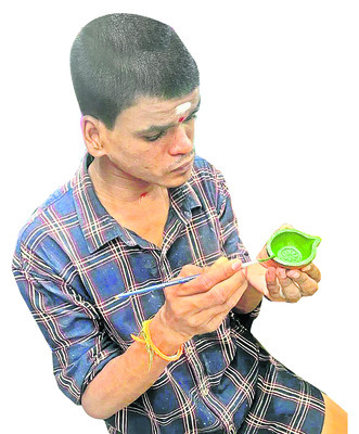 దివ్వైమెన ప్రతిభ 1