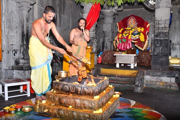 యాదగిరి క్షేత్రంలో సుదర్శన హోమం
1