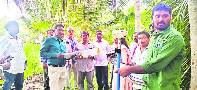 సమర్థవంతంగా భూముల రీసర్వే చేపట్టండి 1