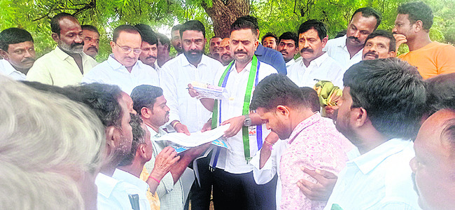 మెడికల్ కళాశాలల ప్రైవేటీకరణ దుర్మార్గం 1
