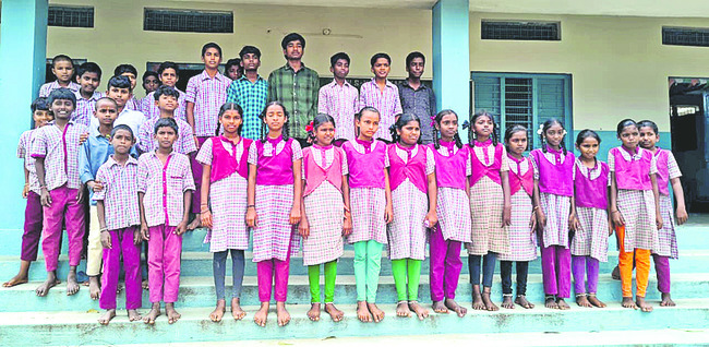 కంపు.. భరించలేకపోతున్నాం1
