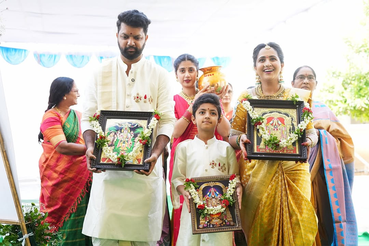 Bigg Boss Fame Anchor Lasya Manjunath New Housewarming Photos12