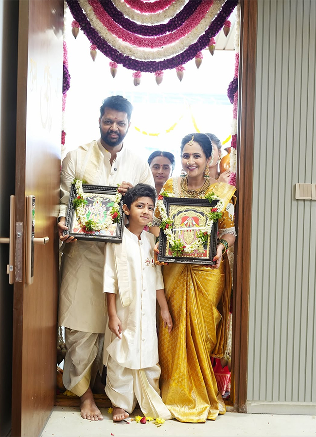 Bigg Boss Fame Anchor Lasya Manjunath New Housewarming Photos4