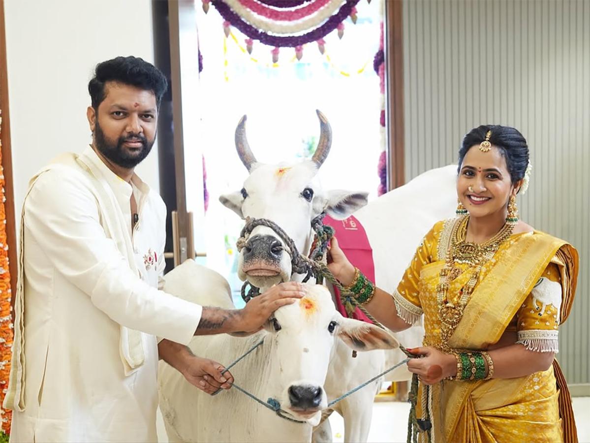 Bigg Boss Fame Anchor Lasya Manjunath New Housewarming Photos6