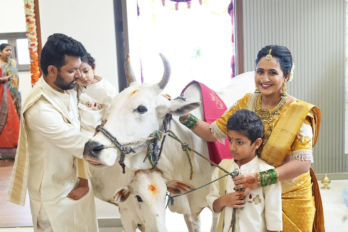 Bigg Boss Fame Anchor Lasya Manjunath New Housewarming Photos8