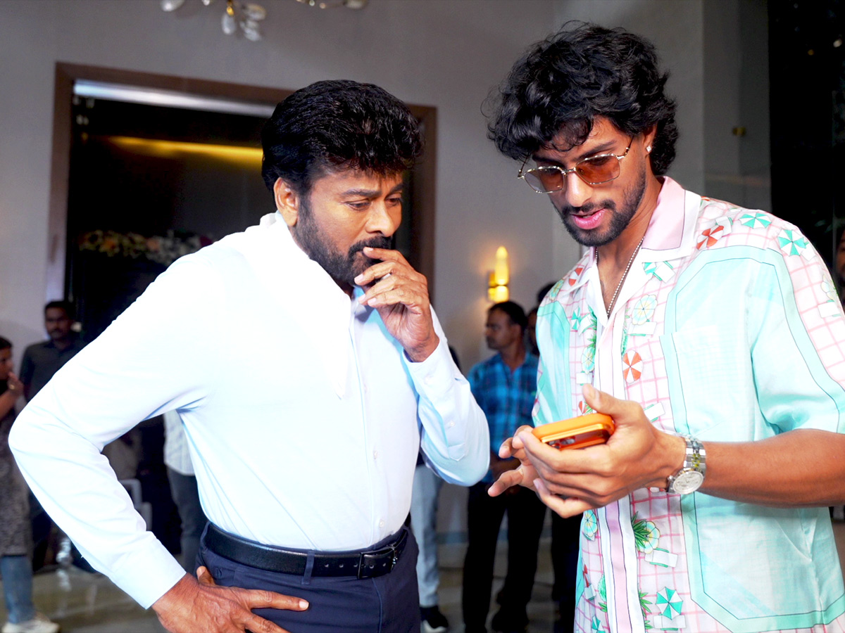 Chiranjeevi Felicitated Young Cricket Sensation Tilak Varma Photos10