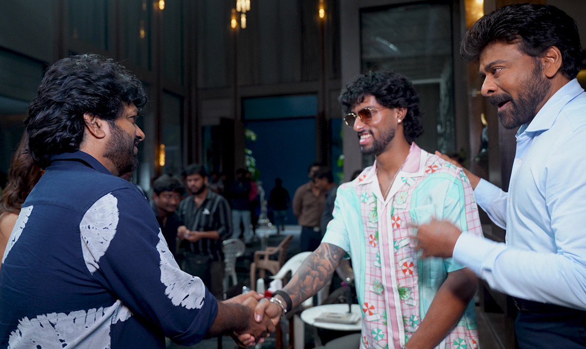 Chiranjeevi Felicitated Young Cricket Sensation Tilak Varma Photos12