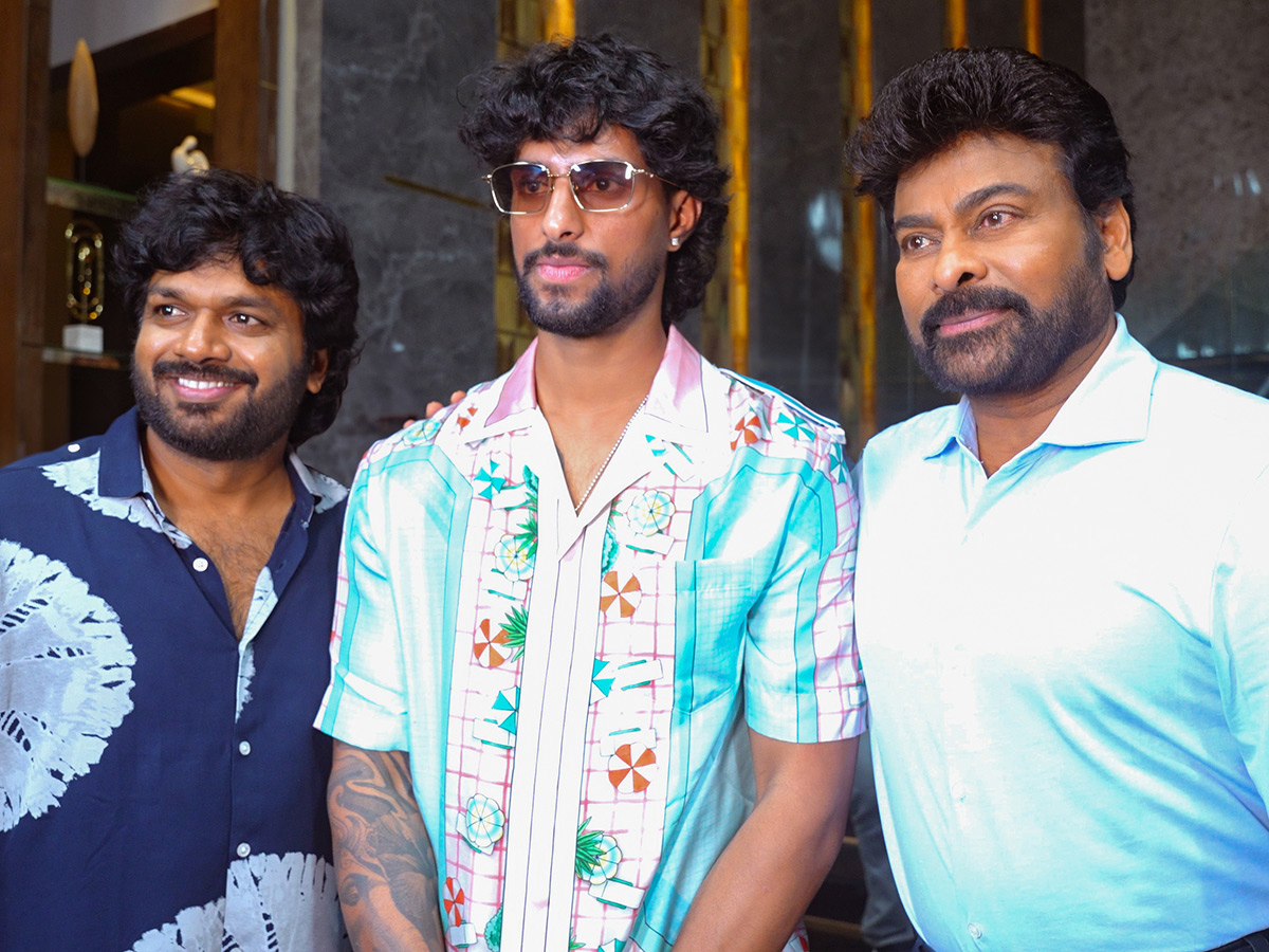 Chiranjeevi Felicitated Young Cricket Sensation Tilak Varma Photos4