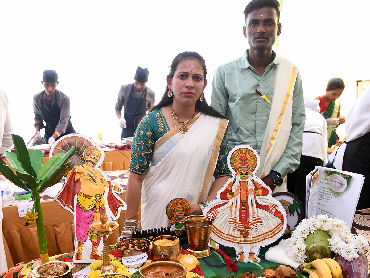 Mouth Watering Dishes In Hyderabad Photos9