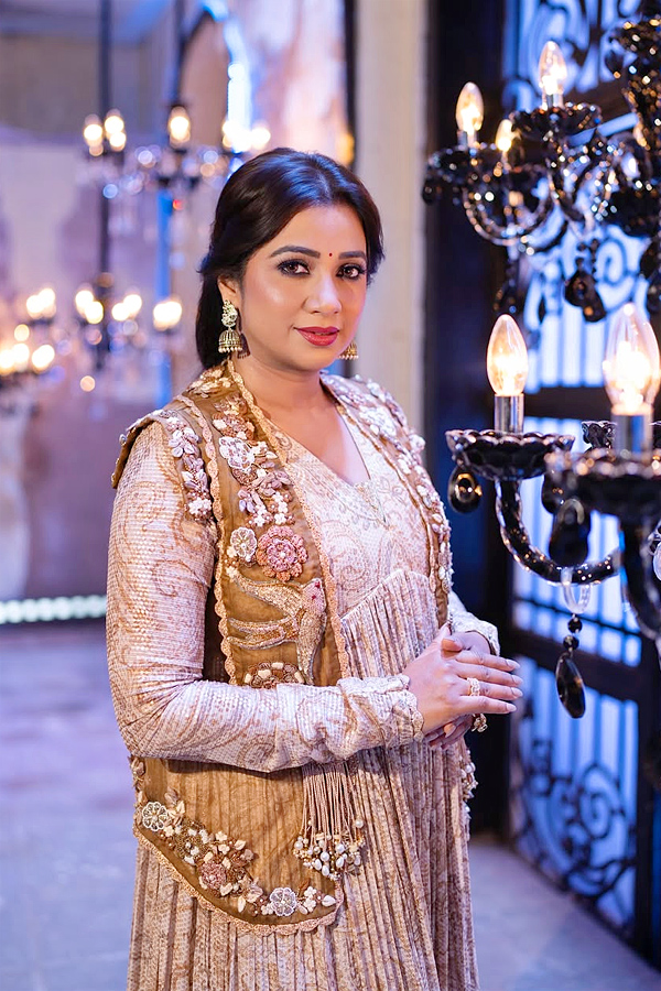 Singer Shriya Ghoshal In Diwali Vibe Photos14