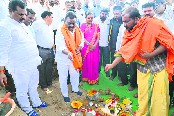 అడ్డగోలుగా.. అడ్డుగోడలు2