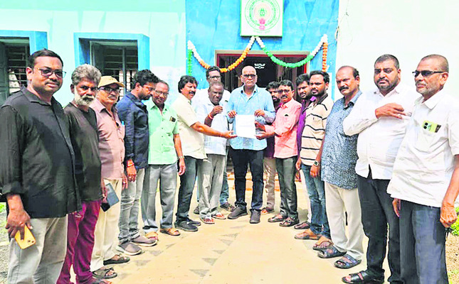 కలానికి సంకెళ్లపై కన్నెర్ర 3