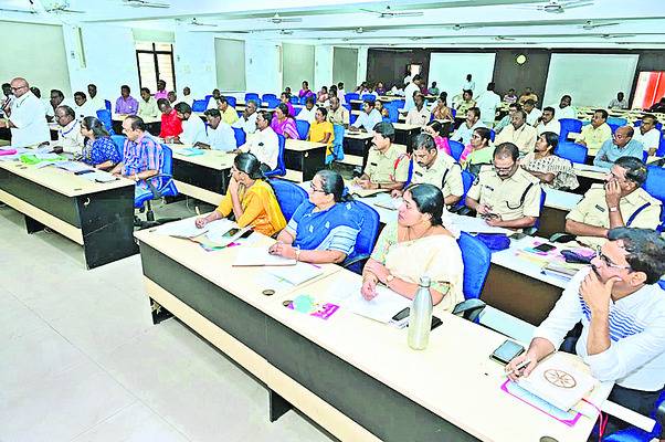 దళితుల సమస్యలకు సత్వర పరిష్కారం 1