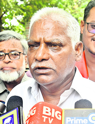 గళమెత్తిన కలం 10