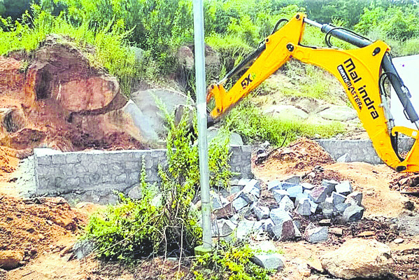 విధుల్లో అలసత్వం వద్దు 1