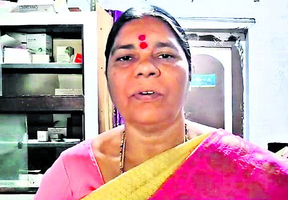 నిబంధనలకు విరుద్ధంగా టపాసులు విక్రయించవద్దు2