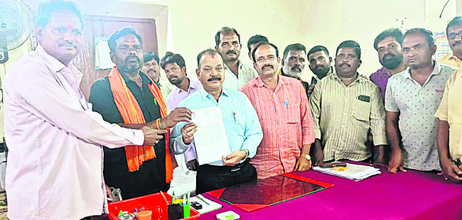పాత్రికేయులు 2