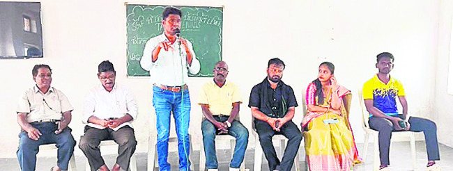 రైల్వేస్టేషన్లో తనిఖీలు 3