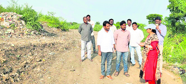 రైల్వేస్టేషన్లో తనిఖీలు 2