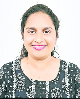 యూకే స్కాలర్షిప్కు అనూష ఎంపిక 3
