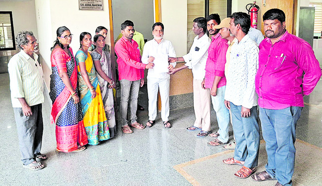 1,250 మద్యం దరఖాస్తులు1