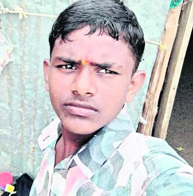 చికిత్స పొందుతున్న యువకుడు మృతి
1