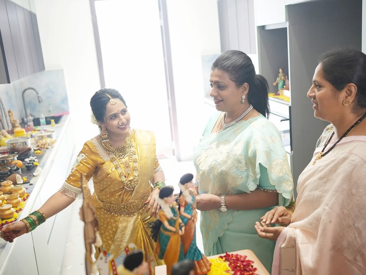 Rk Roja Attends Anchor Lasya House Warming Ceremony Photos11