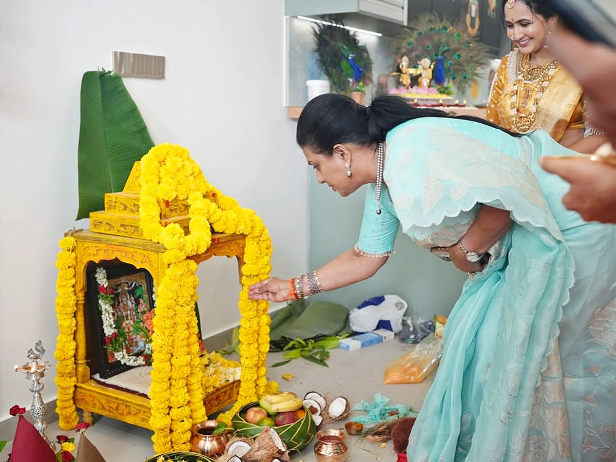 Rk Roja Attends Anchor Lasya House Warming Ceremony Photos6