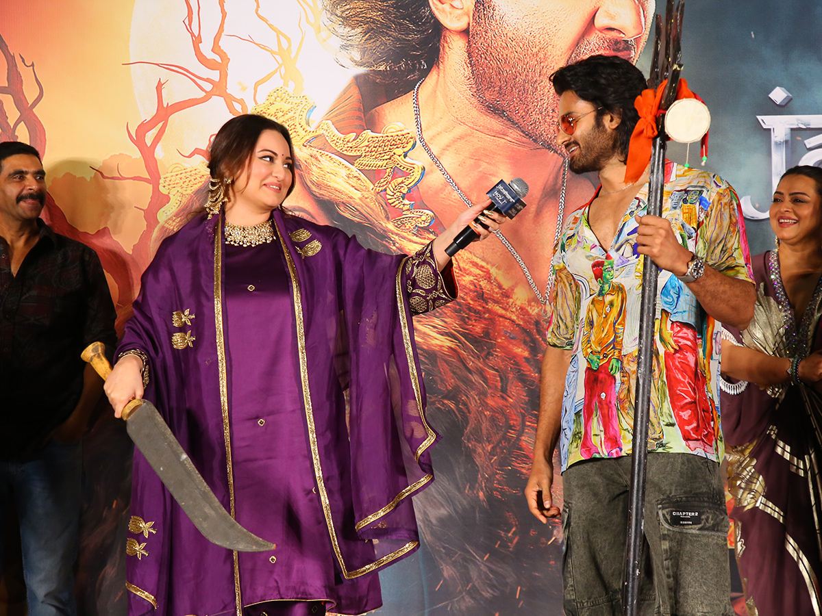Sonakshi Sinha Jatadhara Movie Trailer Launch Event Photos 3
