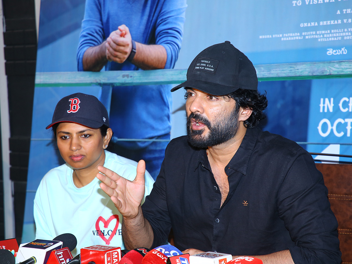 Telusu Kada Movie Success Celebrations Photos10