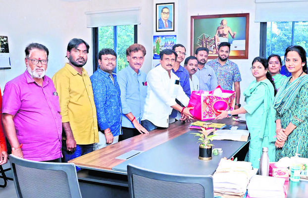 క్రీడా పోటీలతో స్నేహపూర్వక సంబంధాలు
1