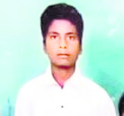 విద్యార్థి బలవన్మరణం1
