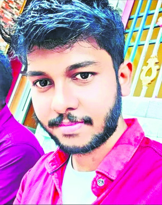 రోడ్డు ప్రమాదంలో యువకుడు మృతి 1
