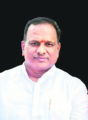 పత్రికా స్వేచ్ఛపై దాడి తగదు1
