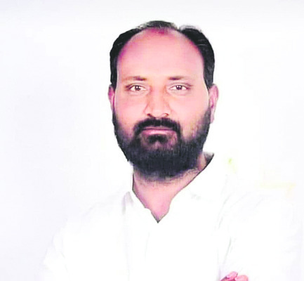 పత్రికా స్వేచ్ఛపై దాడి తగదు2