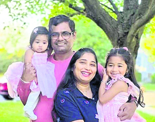 సంతోషంగా ఉన్నాం
2