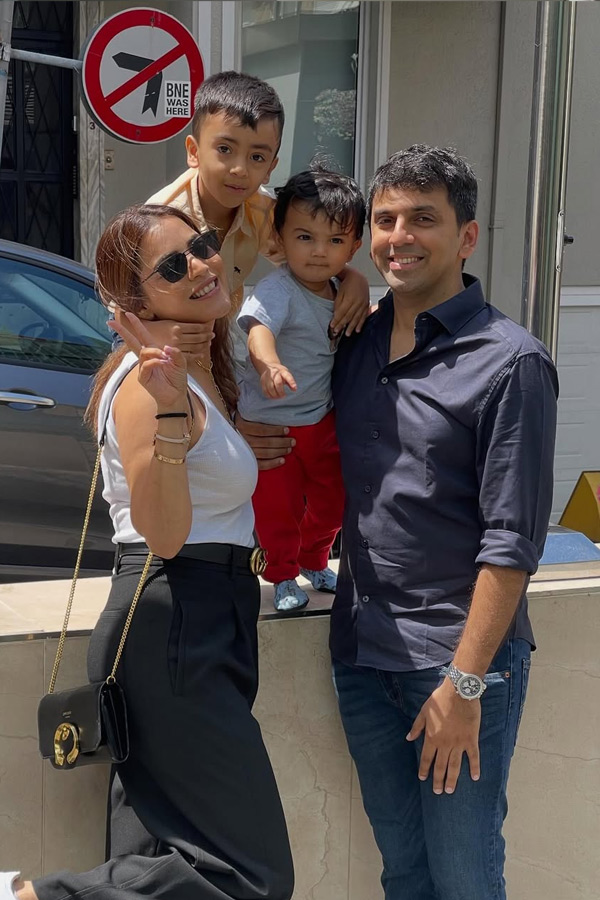 Actress Kajal Aggarwal shares Birthday Wishes To Her Sister Nisha Agarwal Photos15