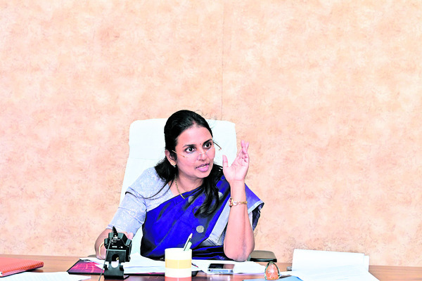 చెరువులు నింపి భూగర్భజలాలు పెంపొందిద్దాం 1