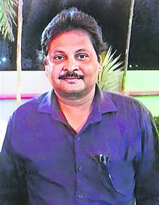 వరి చేలపై తెగుళ్ల దాడి4