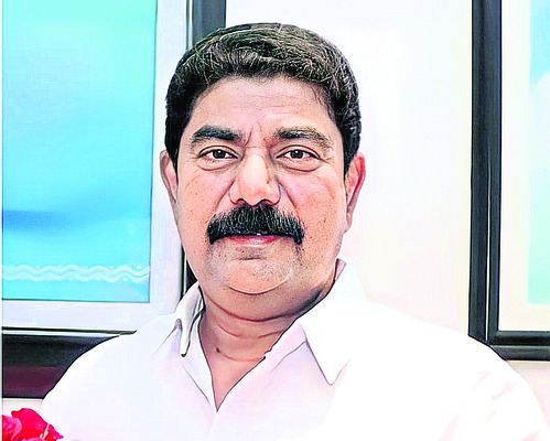 పత్రికా స్వేచ్ఛను హరించడమే 3