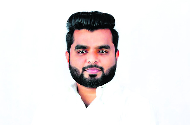 ప్రజాస్వామ్యం..అపహాస్యం 1