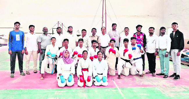 ఉమ్మడి జిల్లా బాస్కెట్బాల్ జట్ల ఎంపిక
1