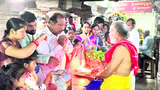 ధర్మపురిలో లక్ష్మీపూజలు1