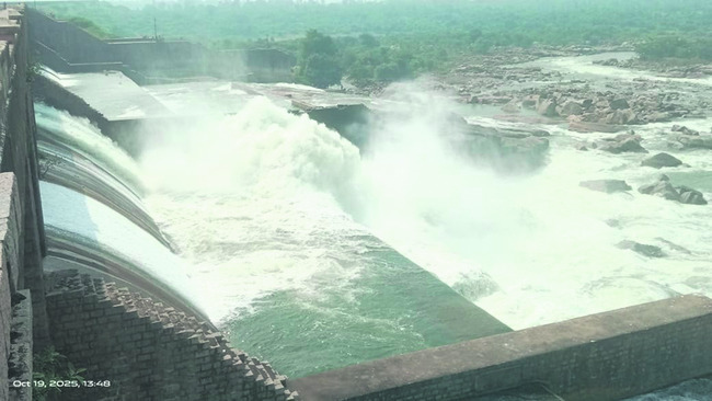 సెమీస్కి చేరిన జిల్లా వాలీబాల్ జట్టు
1