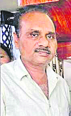 ఉరేసుకొని బీటెక్ విద్యార్థి ఆత్మహత్య 1