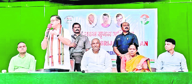 జిల్లా ప్రజలకు దీపావళి శుభాకాంక్షలు
3