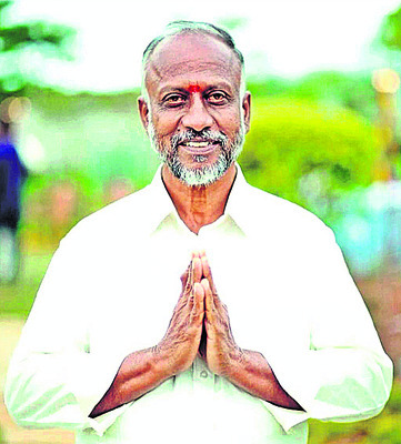 ప్రతి ఇంటా వెలుగులు వెదజల్లాలి 1