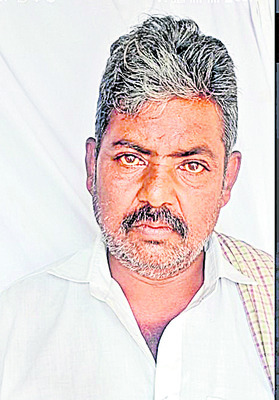 మృతుడు ఇసుకదర్శి గ్రామ నివాసిగా గుర్తింపు 3