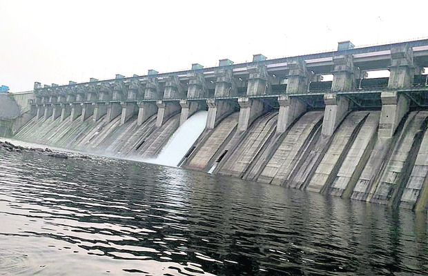 లయన్స్ క్లబ్ సేవలు అభినందనీయం
2